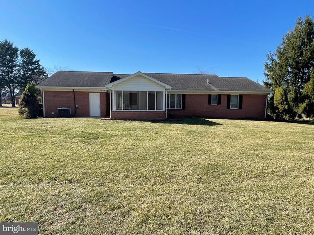501 SUNRISE DRIVE, Moorefield, WV 26836