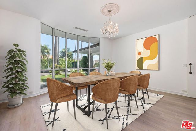 719 N Bedford Drive, Beverly Hills, CA 90210