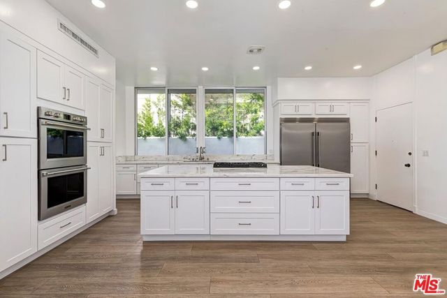 719 N Bedford Drive, Beverly Hills, CA 90210