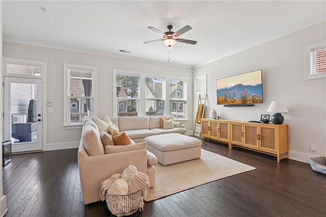 2738 Bell Drive SE, Smyrna, GA 30080