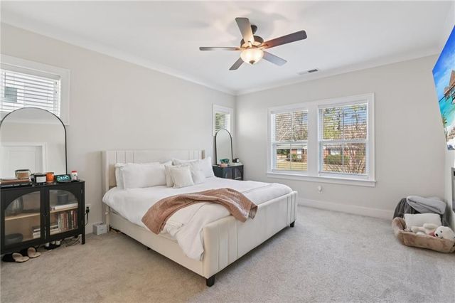 2738 Bell Drive SE, Smyrna, GA 30080