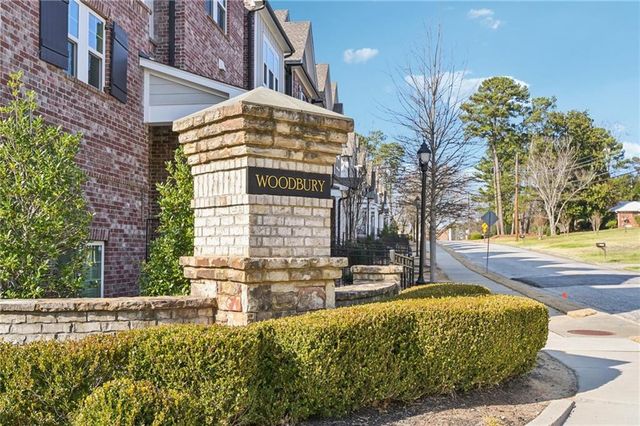 2738 Bell Drive SE, Smyrna, GA 30080