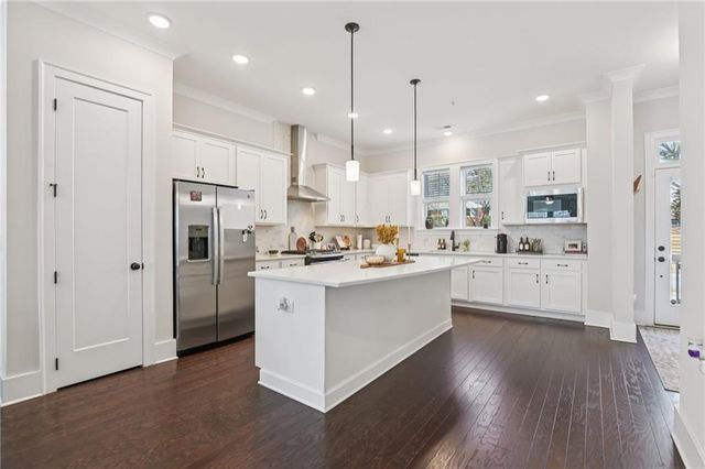 2738 Bell Drive SE, Smyrna, GA 30080