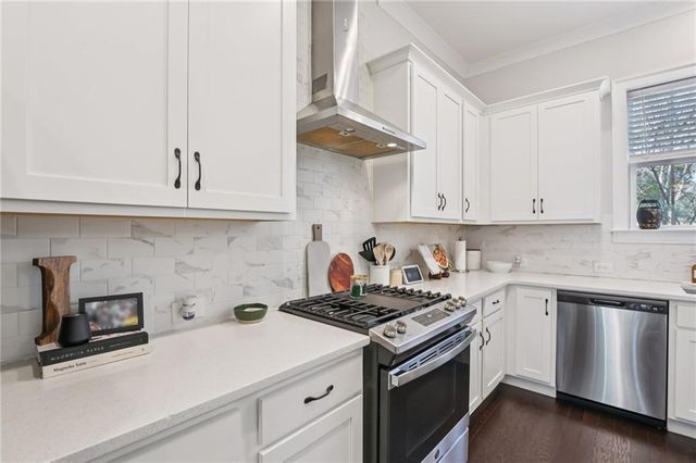 2738 Bell Drive SE, Smyrna, GA 30080