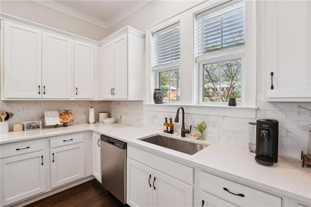 2738 Bell Drive SE, Smyrna, GA 30080