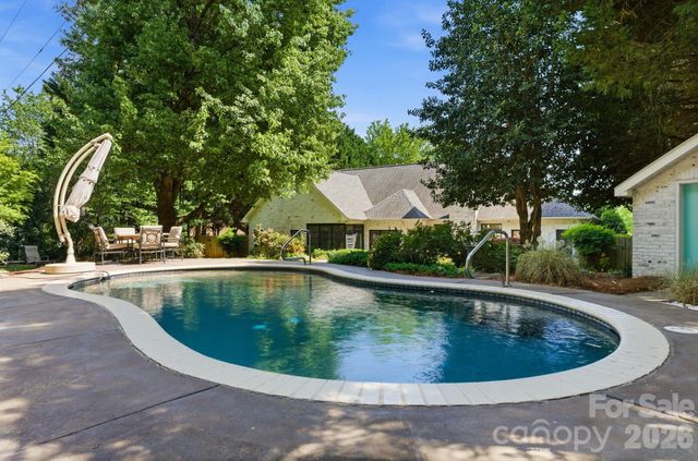 8247 Camelia Lane, Denver, NC 28037