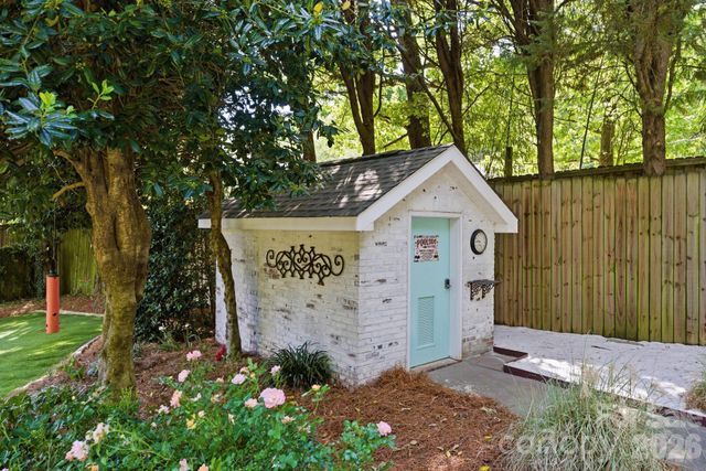8247 Camelia Lane, Denver, NC 28037