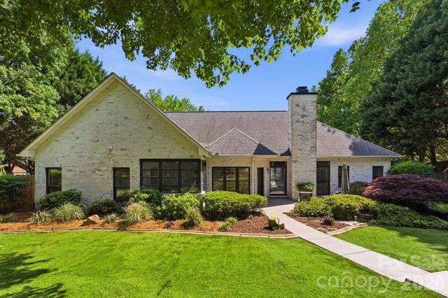 8247 Camelia Lane, Denver, NC 28037