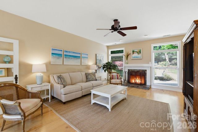 8247 Camelia Lane, Denver, NC 28037