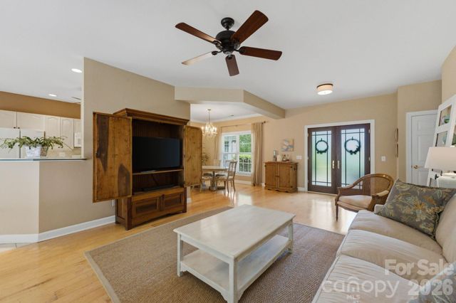 8247 Camelia Lane, Denver, NC 28037