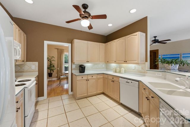 8247 Camelia Lane, Denver, NC 28037