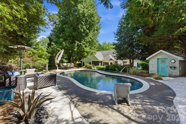 8247 Camelia Lane, Denver, NC 28037