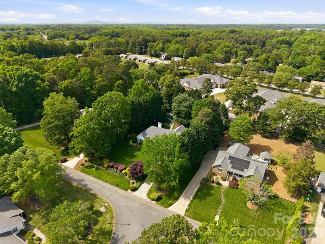 8247 Camelia Lane, Denver, NC 28037