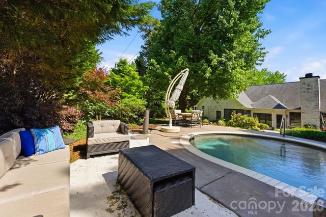 8247 Camelia Lane, Denver, NC 28037