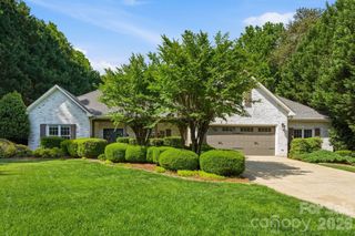 8247 Camelia Lane, Denver, NC 28037