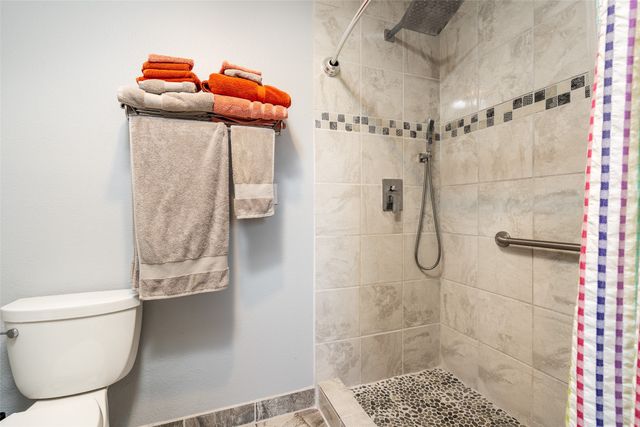 7487 Sagebrush Road, Santa Fe, NM 87507