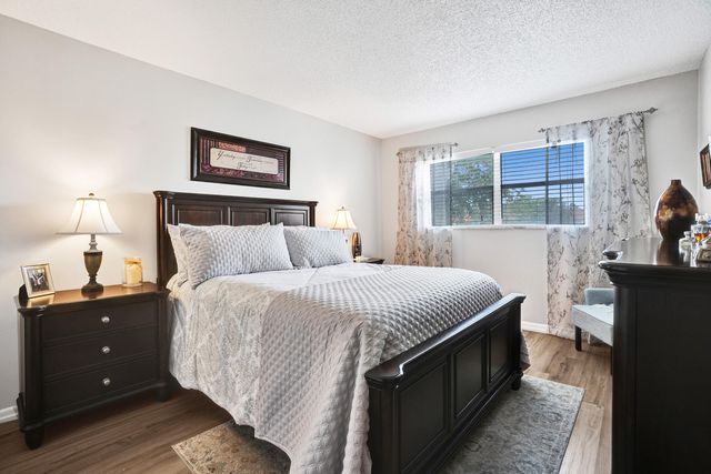 2901 E Sunrise Lakes Drive E 305, Sunrise, FL 33322