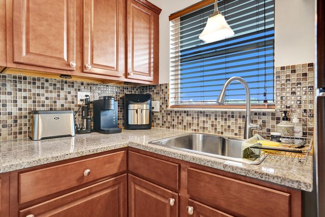 2901 E Sunrise Lakes Drive E 305, Sunrise, FL 33322