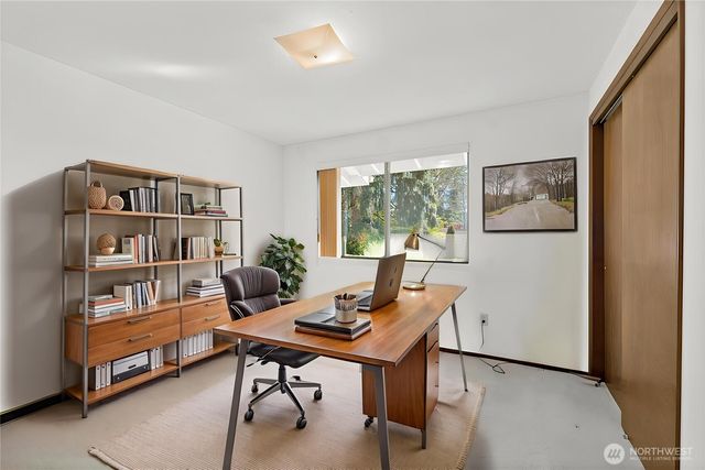 12213 Densmore Avenue N, Seattle, WA 98133