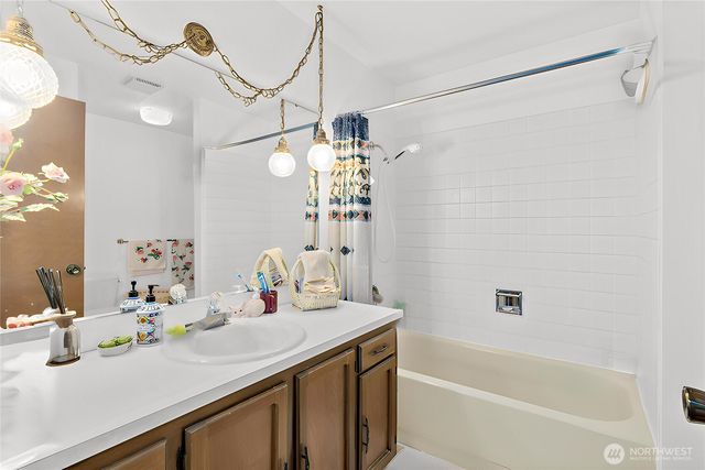 12213 Densmore Avenue N, Seattle, WA 98133