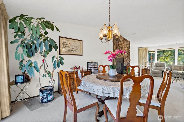 12213 Densmore Avenue N, Seattle, WA 98133