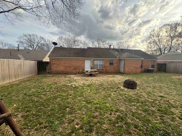 4428 WILLOW SPRINGS CV, Millington, TN 38053