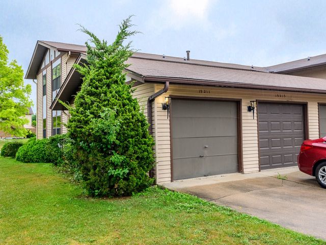 19211 Elm Drive 145, Country Club Hills, IL 60478