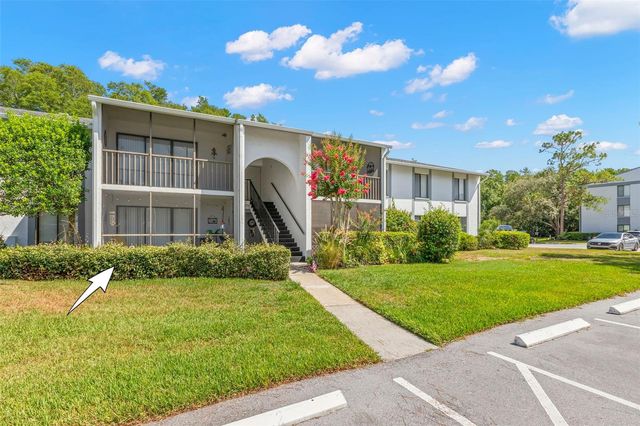 1290 PINE RIDGE CIRCLE E E1, Tarpon Springs, FL 34688