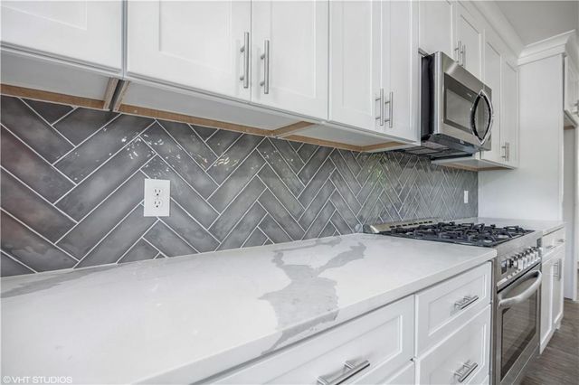1944 Lashley Court, Snellville, GA 30078