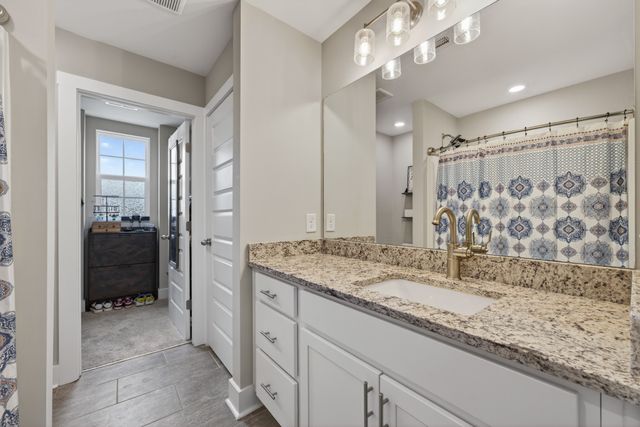 2030 Morgan Ct, Springfield, TN 37172