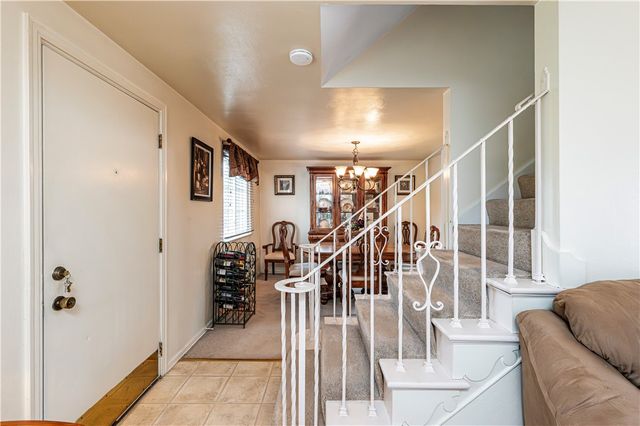 168 Carmella Dr, White Oak, PA 15131