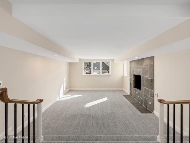 20 Natoma Drive, Oak Brook, IL 60523