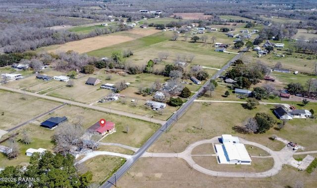 611 Saint Clair Road, Breaux Bridge, LA 70517