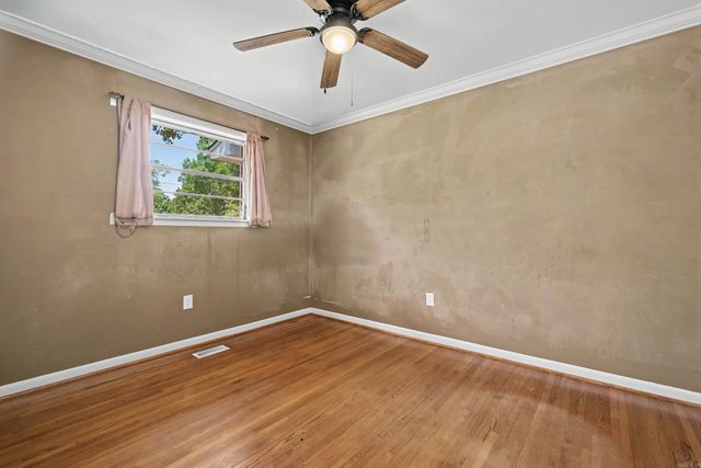 5104 N Cedar, North Little Rock, AR 72116