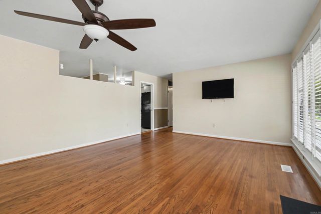 5104 N Cedar, North Little Rock, AR 72116