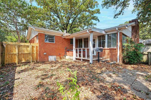 5104 N Cedar, North Little Rock, AR 72116