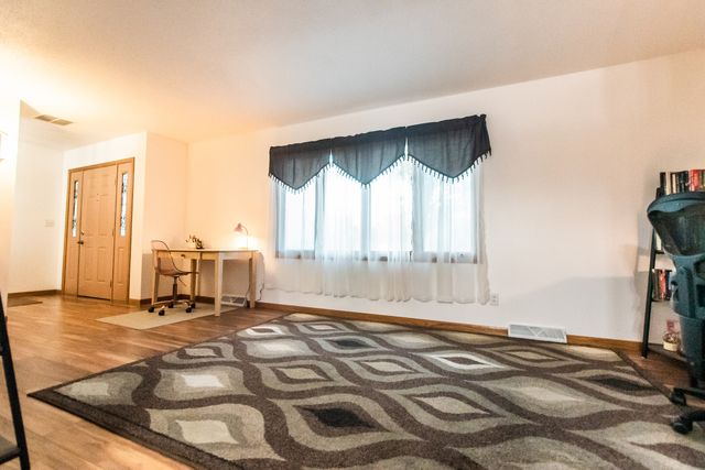 2235 Center Lane, Dixon, IL 61021