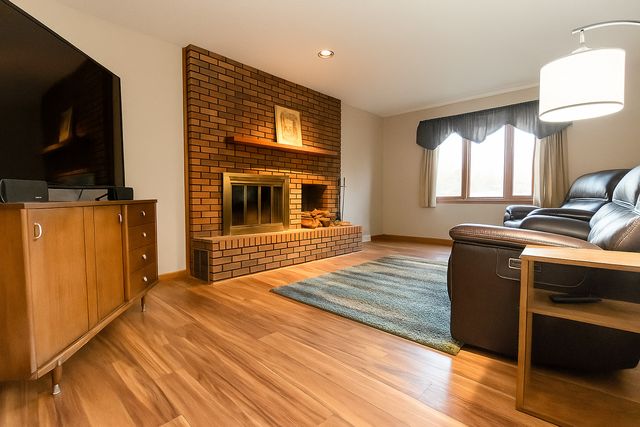 2235 Center Lane, Dixon, IL 61021