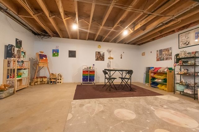 2235 Center Lane, Dixon, IL 61021