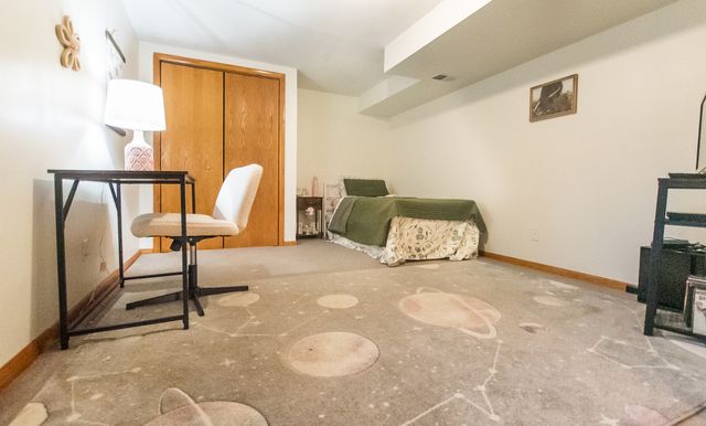 2235 Center Lane, Dixon, IL 61021