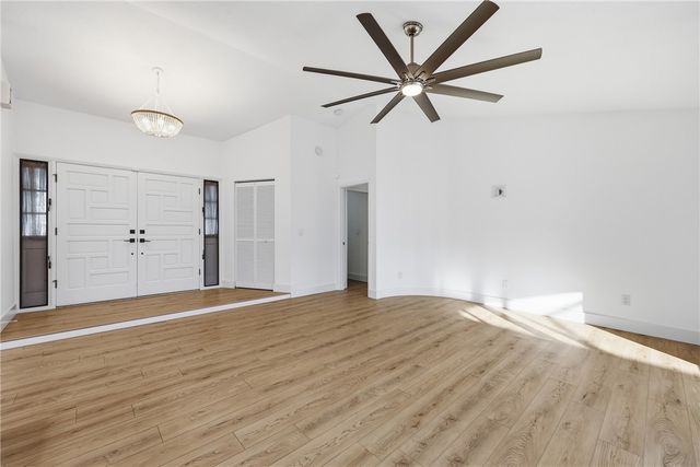 1048 Admirals Walk, Vero Beach, FL 32963