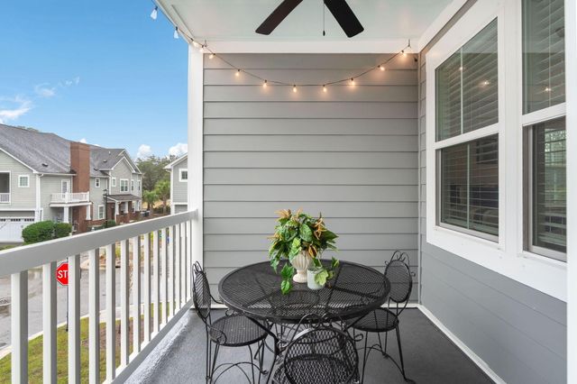 305 Flowering Peach 203, Charleston, SC 29414