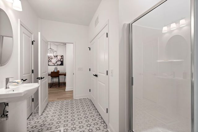 305 Flowering Peach 203, Charleston, SC 29414