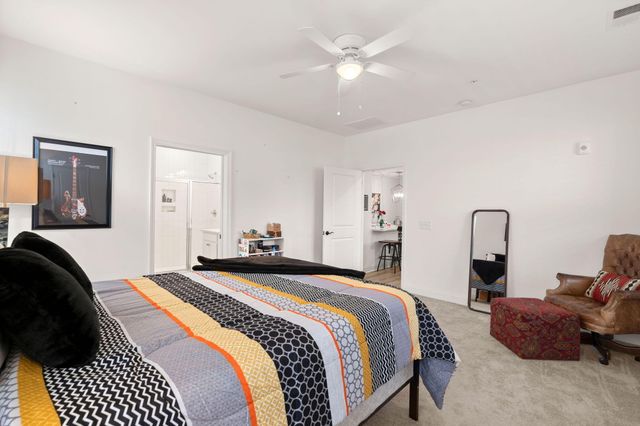 305 Flowering Peach 203, Charleston, SC 29414