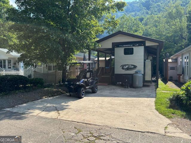 4119 Riverbank Run, Hiawassee, GA 30546