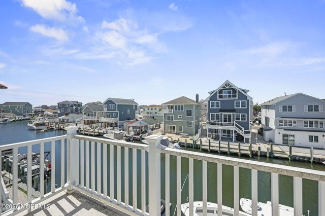220 Fernwood Drive, Bayville, NJ 08721