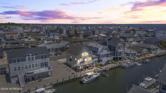 220 Fernwood Drive, Bayville, NJ 08721
