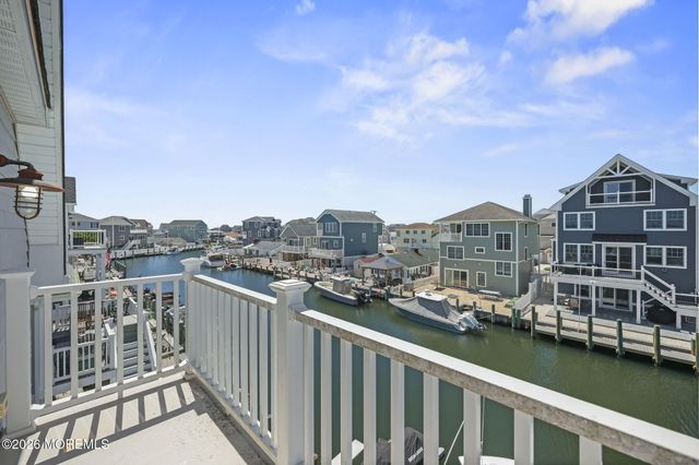 220 Fernwood Drive, Bayville, NJ 08721