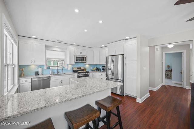 220 Fernwood Drive, Bayville, NJ 08721