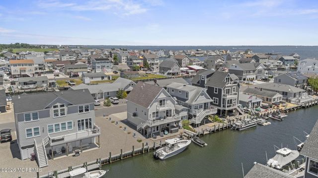 220 Fernwood Drive, Bayville, NJ 08721